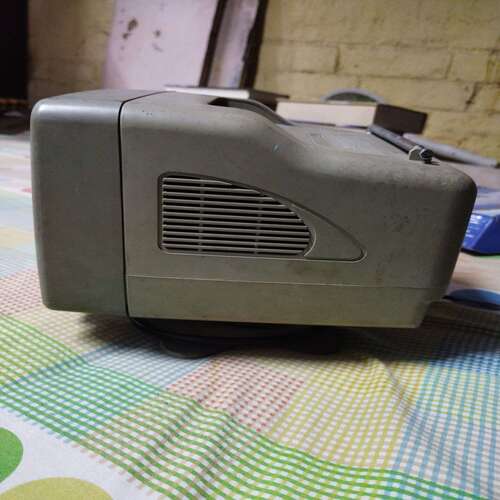 NU-TONE ( Small TV ) .