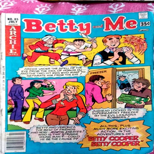 Betty And Me (Archie Series )
