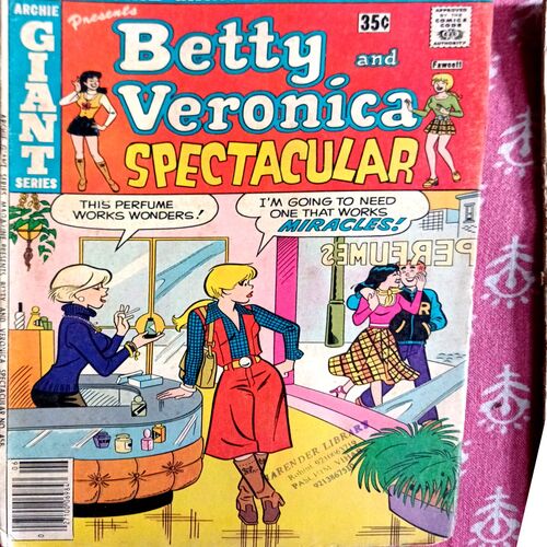 Betty And Veronica Spectacular  (Archie Series)