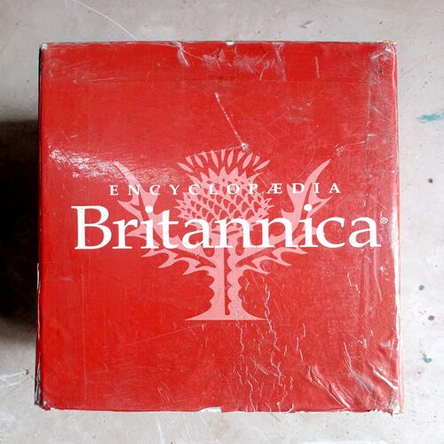 Britannica Ready Reference Encyclopedia (Set of  10 books)