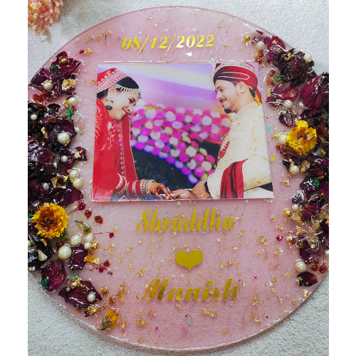 3 8 inch customise resin photo frame with Stand