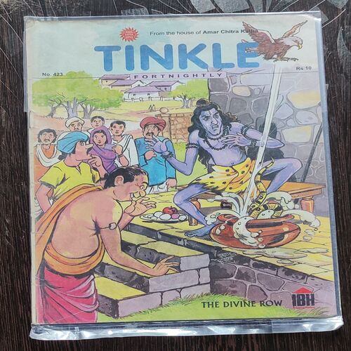 Tinkle Fortnightly No. 423 . ( THE DIVINE ROW ) ACK .