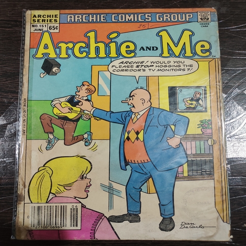 Archie And Me . ( Archie Series No.151 , June ) .