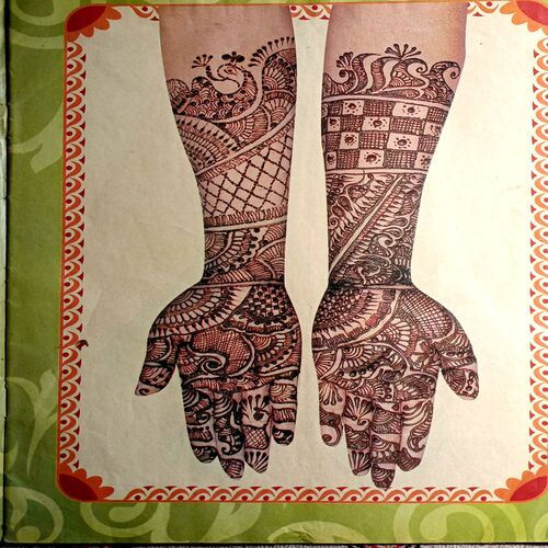 Grihlakshmi (Mehndi Book)