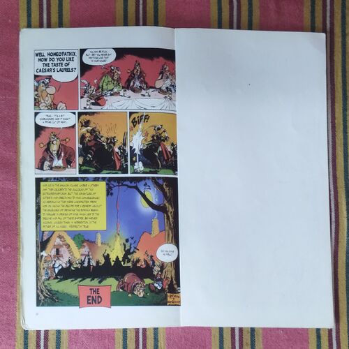ASTERIX AND THE LAUREL WREATH