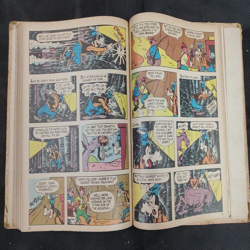 ( 12 In 1 Single Binding ) Chandamama Classics And Comics . Edition :- { 1. Chandamama ( Vol. 01 , No. 01 ) 20th October 1980.  2. Chandamama ( Vol. 01 , No. 02 ) 5th November 1980.  3. Chandamama ( Vol. 01 , No. 03 ) 20th November 1980. 4. Chandamama ( Vol. 01 , No. 04 ) 5th December 1980.  5. Chandamama ( Vol. 01 , No. 05 ) 20th December 1980 .  6. Chandamama ( Vol. 01 , No. 06 ) 5th January 1981.  7. Chandamama ( Vol. 01 , No. 07 ) 20th January 1981.  8. Chandamama ( Vol. 01 , No. 08 )5th February 1981 .  9. Chandamama ( Vol. 01 , No. 09 ) 20th February 1981 .  10.Chandamama ( Vol. 01 , No. 10 )5th March 1981.  11. Chandamama ( Vol. 01 , No. 11 ) 20th March 1981.  12. Chandamama ( Vol. 01 , No. 12 ) 5th April 1981 }.