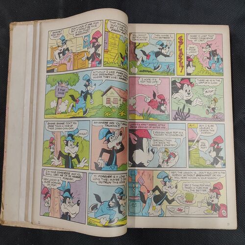 ( 12 In 1 Single Binding ) Chandamama Classics And Comics . Edition :- { 1. Chandamama ( Vol. 01 , No. 01 ) 20th October 1980.  2. Chandamama ( Vol. 01 , No. 02 ) 5th November 1980.  3. Chandamama ( Vol. 01 , No. 03 ) 20th November 1980. 4. Chandamama ( Vol. 01 , No. 04 ) 5th December 1980.  5. Chandamama ( Vol. 01 , No. 05 ) 20th December 1980 .  6. Chandamama ( Vol. 01 , No. 06 ) 5th January 1981.  7. Chandamama ( Vol. 01 , No. 07 ) 20th January 1981.  8. Chandamama ( Vol. 01 , No. 08 )5th February 1981 .  9. Chandamama ( Vol. 01 , No. 09 ) 20th February 1981 .  10.Chandamama ( Vol. 01 , No. 10 )5th March 1981.  11. Chandamama ( Vol. 01 , No. 11 ) 20th March 1981.  12. Chandamama ( Vol. 01 , No. 12 ) 5th April 1981 }.