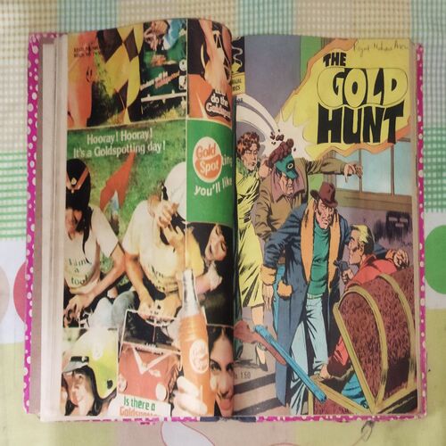 (INDRAJAL COMICS) (VOLUME-6) (10 IN 1 SINGLE BINDING), 1.> THE LEGEND OF VALOUR (PART-1), 2.> THE LEGEND OF VALOUR (PART-2), 3.> THE FUGITIVE, 4.> THE GOLD HUNT, 5.> THE MILLION DOLLAR RANSOM, 6.> IN THE DEVIL'S GRIP, 7.> THE NINGH ON THE FORSAKEN ISLAND, 8.> THE LOST ISLAND, 9.> THE JAIL BREAK, 10.> THE HIGHWAY GANG