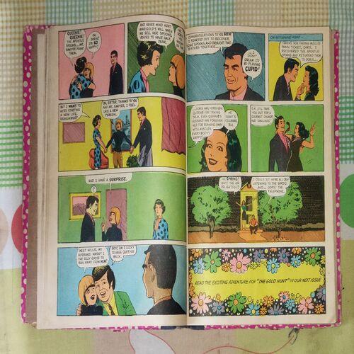 (INDRAJAL COMICS) (VOLUME-6) (10 IN 1 SINGLE BINDING), 1.> THE LEGEND OF VALOUR (PART-1), 2.> THE LEGEND OF VALOUR (PART-2), 3.> THE FUGITIVE, 4.> THE GOLD HUNT, 5.> THE MILLION DOLLAR RANSOM, 6.> IN THE DEVIL'S GRIP, 7.> THE NINGH ON THE FORSAKEN ISLAND, 8.> THE LOST ISLAND, 9.> THE JAIL BREAK, 10.> THE HIGHWAY GANG