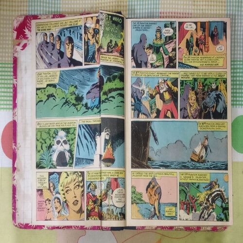 (INDRAJAL COMICS), (VOLUME-2), (10 IN 1 SINGLE BINDING), 1.> THE 22nd PHANTOM (PART-1), 2.> THE 22nd PHANTOM (PART-2), 3.> THE PHANTOM'S WRATH, 4.> THE SLAVE MARKET OF MUCAR (PART-1), 6.> THE DIAMOND ROBBERS, 7.> BHARAT BAHUBALI, 8.> THE MYSTERY OF THE HEADLESS GHOST, 9.> THE ROYAL PRISONER, 10.> THE RING OF FEAR