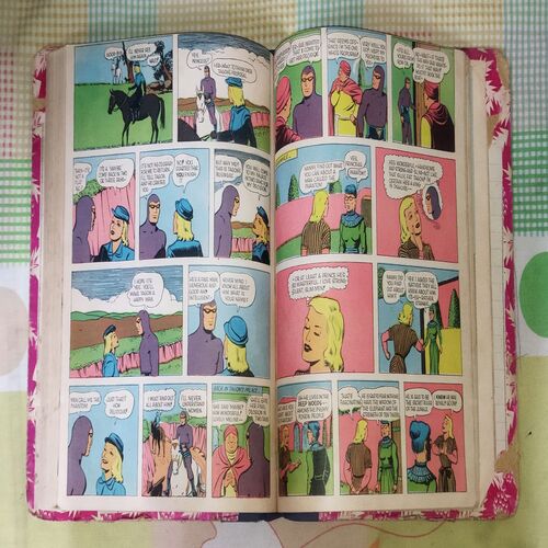 (INDRAJAL COMICS), (VOLUME-2), (10 IN 1 SINGLE BINDING), 1.> THE 22nd PHANTOM (PART-1), 2.> THE 22nd PHANTOM (PART-2), 3.> THE PHANTOM'S WRATH, 4.> THE SLAVE MARKET OF MUCAR (PART-1), 6.> THE DIAMOND ROBBERS, 7.> BHARAT BAHUBALI, 8.> THE MYSTERY OF THE HEADLESS GHOST, 9.> THE ROYAL PRISONER, 10.> THE RING OF FEAR