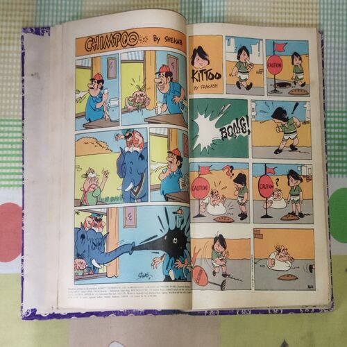 (INDRAJAL COMICS) (10 IN SINGLE BINDING), 1.> THE MANTLE OF MYSTERY, 2.> THE SACRED CITY OF GOLD, 3.> AMBUSH ON THE BEACH, 4.> THE PHANTOM'S PARADISE, 5.> THE WARUMBA TREASURE, 6.> THE SLY SEA WOLVES, 7.> THE LEGENDARY BENEFACTOR, 8.> THE DRUG SCANDAL, 9.> THE EMPEROR'S DREAM, 10.> THE FALSE LEGACY
