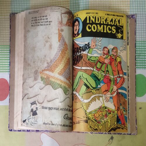 (INDRAJAL COMICS) (10 IN 1 SINGLE BINDING), 1.> THE GREEN-EYED MONSTER(PART-2), 2.>THE GREEN-EYED MONSTER(PART-3), 3.>THE WITCHES COVE, 4.> JALADASYUON KE JAAL MEIN (LANGUAGE-HINDI), 5.> VAHASHI SHAHJADA(LANGUAGE-HINDI), 6.> GHAGHAKATE SITAARE(LANGUAGE-HINDI), 7.> THE TREASURE TRAIL, 8.> BRUSH WITH DEATH, 9.> THE GAME OF TREACHERY, 10.> BEYOND THE BOILING RIVER