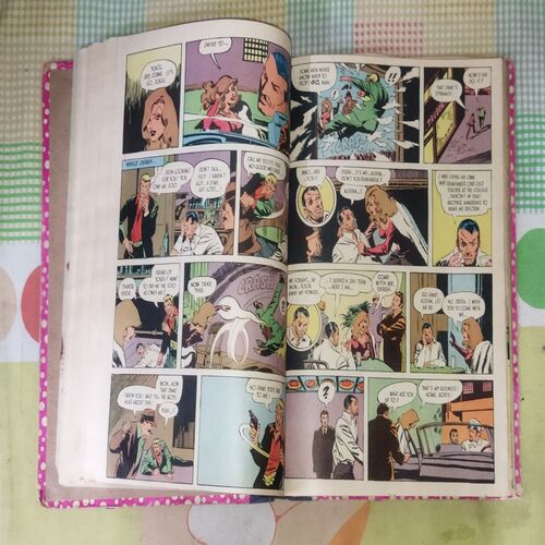(INDRAJAL COMICS) (VOLUME) (10 IN 1 SINGLE BINDING), 1.> THE DRAGONS', 2.> THE BROKEN STRINGS, 3.> ALEENA THE ENCHANTRESS (PART-1), 4.> ALEENA THE ENCHANTRESS (PART-2), 5.> THE WAX TRAP, 6.> ABODE OF THE GHOSTS (PART-1), 7.> ABODE OF THE GHOSTS (PART-2), 8.> THE SCARY WHISPER, 9.> THE ANGERY SHARK BOY, 10.> THE VENGEFUL OUTLAWS
