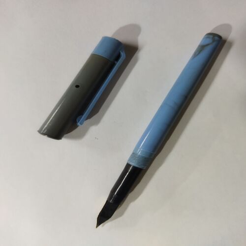 OLD FOUNTAIN PEN