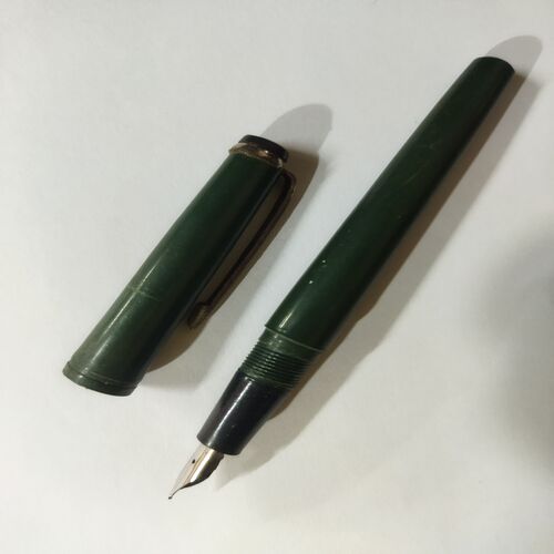 OLD FOUNTAIN PEN