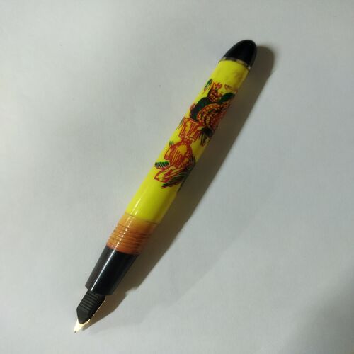 OLD FOUNTAIN PEN