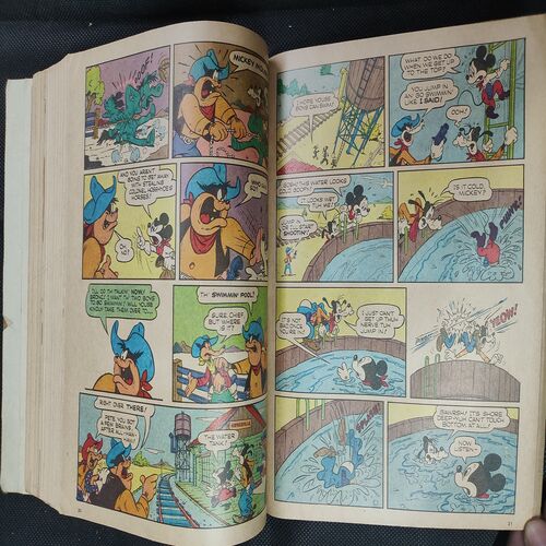 ( 12 in 1 Single Binding ) Chandamama  . Edition : - { 1. Chandamama ( Vol. 04 , No. 13 ) , 2. Chandamama ( Vol. 04 , No. 08 ) 3. Chandamama ( Vol. 04 , No. 15 ) , 4. Chandamama ( Vol. 04 , No. 16 ) , 5. Chandamama ( Vol. 04 , No. 17 ) , 6. Chandamama ( Vol. 04 , No. 18 ) , 7. Chandamama ( Vol. 04 , No. 19 ) , 8. Chandamama ( Vol. 04 , No. 20 ) , 9. Chandamama ( Vol. 04 , No. 21 ) , 10. Chandamama ( Vol. 04 , No. 22 ) , 11. Chandamama ( Vol. 04 , No. 23 ) , 12. Chandamama ( Vol. 04 , No. 24 ) }.