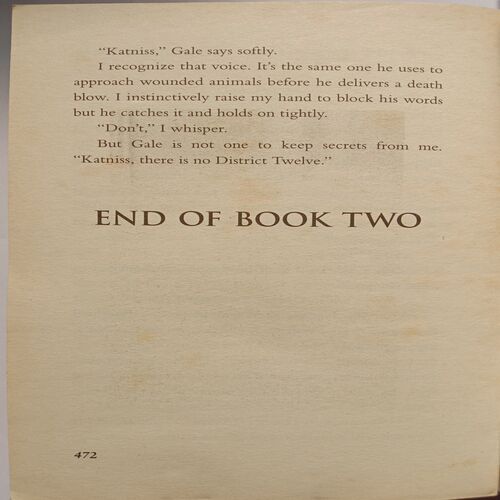 The Hunger Games Catching Fire (By Suzanne Collins)