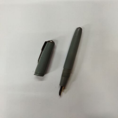 OLD FOUNTAIN PEN