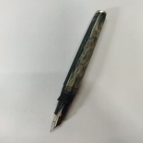 OLD FOUNTAIN PEN