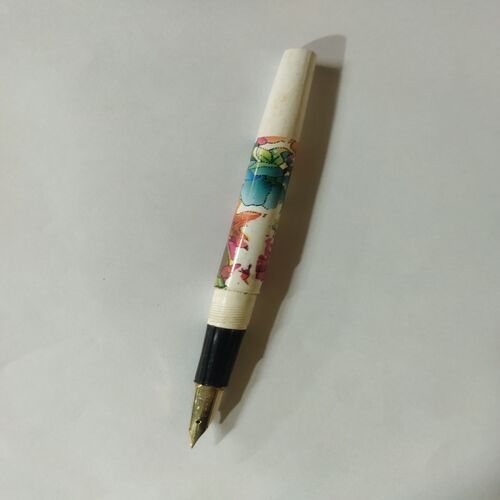 OLD FOUNTAIN PEN