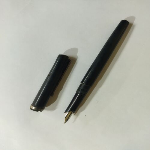 OLD FOUNTAIN PEN