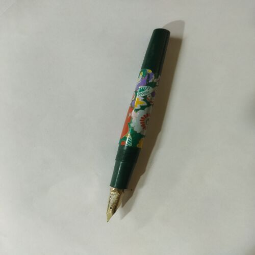 OLD FOUNTAIN PEN
