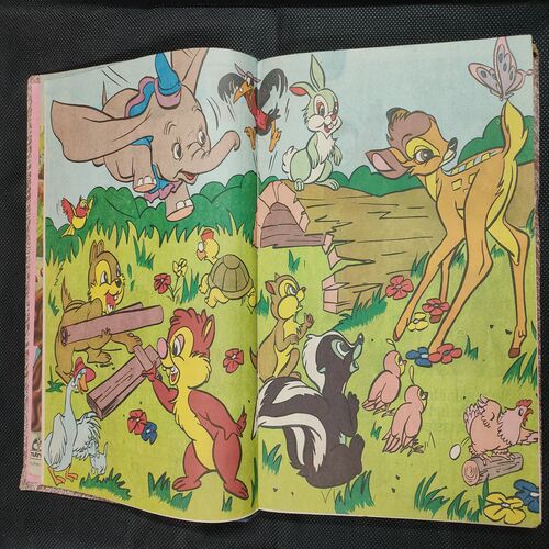 ( 10 In 1 Single Binding ) Chandamama Classics And Comics . Edition :- { 1. Chandamama ( Vol. 03 , No. 13 ). 2. Chandamama ( Vol. 03 , No. 14 ) 6-20 May 1983. 3. Chandamama ( Vol. 03 , No. 15 ) 20th May 1983. 4. Chandamama ( Vol. 03 , No. 16 ) 6-20 June 1983. 5.Chandamama ( Vol. 03 , No. 19 ) 20th July 1983. 6. Chandamama ( Vol. 03 , No. 20 ). 5th August 1983. 7. Chandamama ( Vol. 03 , No. 21 ) 20th August 1983.  8. Chandamama ( Vol. 03 , No. 22 ) 5th September 1983.  9. Chandamama ( Vol. 03 , No. 23 ) 20th September 1983 & 10. Chandamama ( Vol. 03 , No. 24 ) 5th October 1983 }.