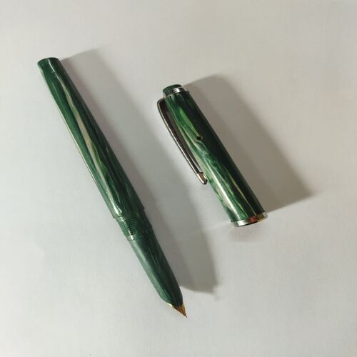OLD FOUNTAIN PEN