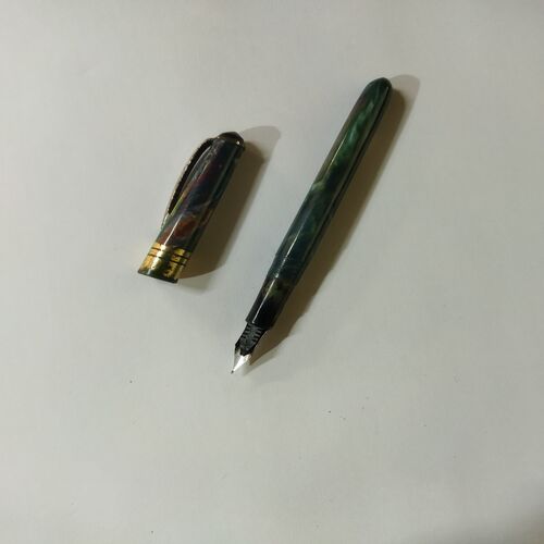 OLD FOUNTAIN PEN