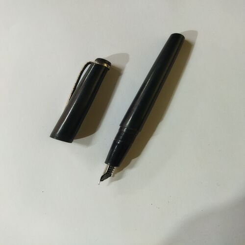 OLD FOUNTAIN PEN