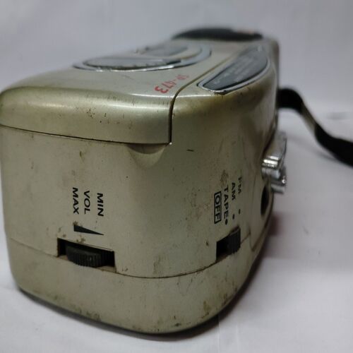 AM/FM /TV  LCD Clock Cassette Player
