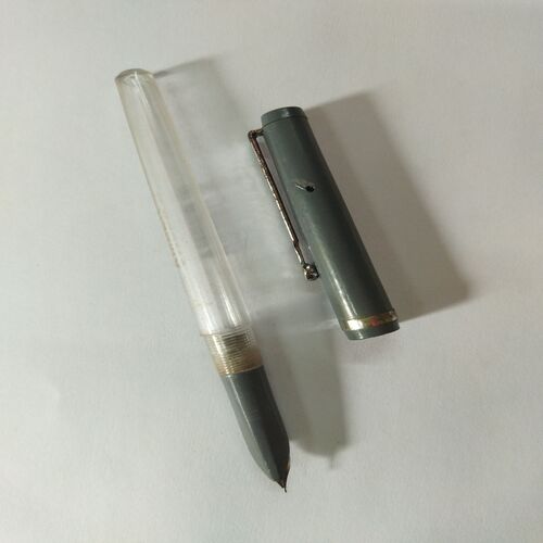OLD FOUNTAIN PEN