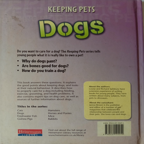 Keeping Pets Dogs (By Louise and Richard Spilsbury)
