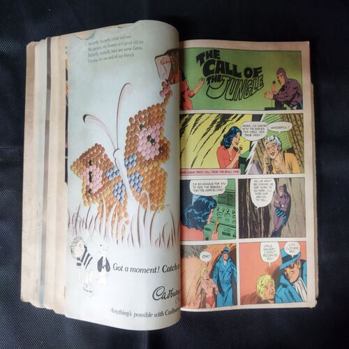 (INDRAJAL COMICS) (SINGLE BINDING 10 IN 1), 1.>THE STRANGLER'S TRAP, 2.>THE SMUGGLER'S RING (PART-1), 3.>THE SMUGGLER'S RING (PART-2), 4.>THE HORROR DUNGEONS, 5.>THE MAGIC SWORD, 6.>THE CALL OF THE JUNGLE, 7.>THE DRAGONS', 8.>THE BROKEN STRINGS, 9.>ALEENA THE ENCHANTRESS (PART-1), 10.>ALEENA THE ENCHANTRESS (PART-2)