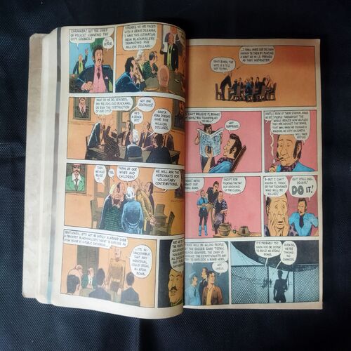 (INDRAJAL COMICS) (SINGLE BINDING 10 IN 1), 1.>THE STRANGLER'S TRAP, 2.>THE SMUGGLER'S RING (PART-1), 3.>THE SMUGGLER'S RING (PART-2), 4.>THE HORROR DUNGEONS, 5.>THE MAGIC SWORD, 6.>THE CALL OF THE JUNGLE, 7.>THE DRAGONS', 8.>THE BROKEN STRINGS, 9.>ALEENA THE ENCHANTRESS (PART-1), 10.>ALEENA THE ENCHANTRESS (PART-2)