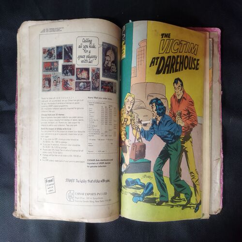 (INDRAJAL COMICS) (SINGLE BINDING 10 IN 1), 1.>THE SECRET OF THE BLUE MOUNTAIN, 2.>THE GREEN-EYED MONSTER (PART-1), 3.>THE GREEN-EYED MONSTER (PART-2), 4.>THE MILLION DOLLAR RANSOM, 5.>THE CONSPIRATORS' WEB (PART-1), 6.>SATAN'S DISCIPLES (PART-1), 7.>THE HORROR DUNGEONS, 8.>MAGNON'S GLORIOUS REIGN (PART-1), 9.>THE VICTIM AT DAREHOUSE, 10.>THE CHATEAU OF INTRIGUES