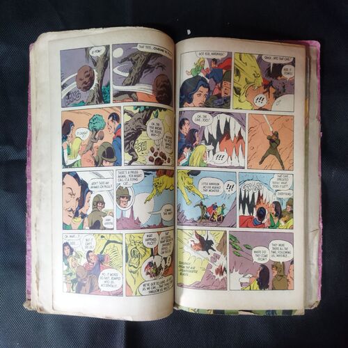 (INDRAJAL COMICS) (SINGLE BINDING 10 IN 1), 1.>THE SECRET OF THE BLUE MOUNTAIN, 2.>THE GREEN-EYED MONSTER (PART-1), 3.>THE GREEN-EYED MONSTER (PART-2), 4.>THE MILLION DOLLAR RANSOM, 5.>THE CONSPIRATORS' WEB (PART-1), 6.>SATAN'S DISCIPLES (PART-1), 7.>THE HORROR DUNGEONS, 8.>MAGNON'S GLORIOUS REIGN (PART-1), 9.>THE VICTIM AT DAREHOUSE, 10.>THE CHATEAU OF INTRIGUES