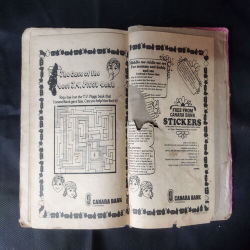 (INDRAJAL COMICS) (SINGLE BINDING 10 IN 1), 1.>THE SECRET OF THE BLUE MOUNTAIN, 2.>THE GREEN-EYED MONSTER (PART-1), 3.>THE GREEN-EYED MONSTER (PART-2), 4.>THE MILLION DOLLAR RANSOM, 5.>THE CONSPIRATORS' WEB (PART-1), 6.>SATAN'S DISCIPLES (PART-1), 7.>THE HORROR DUNGEONS, 8.>MAGNON'S GLORIOUS REIGN (PART-1), 9.>THE VICTIM AT DAREHOUSE, 10.>THE CHATEAU OF INTRIGUES