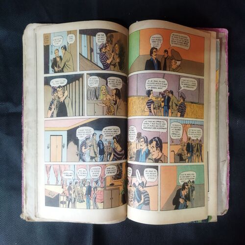 (INDRAJAL COMICS) (SINGLE BINDING 10 IN 1), 1.>THE SECRET OF THE BLUE MOUNTAIN, 2.>THE GREEN-EYED MONSTER (PART-1), 3.>THE GREEN-EYED MONSTER (PART-2), 4.>THE MILLION DOLLAR RANSOM, 5.>THE CONSPIRATORS' WEB (PART-1), 6.>SATAN'S DISCIPLES (PART-1), 7.>THE HORROR DUNGEONS, 8.>MAGNON'S GLORIOUS REIGN (PART-1), 9.>THE VICTIM AT DAREHOUSE, 10.>THE CHATEAU OF INTRIGUES