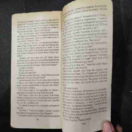 Joseph Heller Catch 22 .