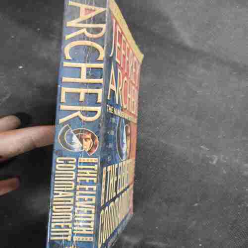 Jeffrey Archer ( The Eleventh Commandment ) .