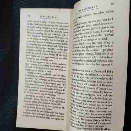 John Grisham & The Rainmaker . ( Coverless ) .