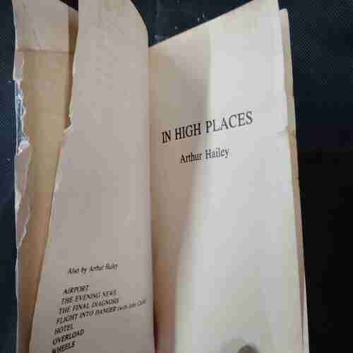 Arthur Hailey In High Places .