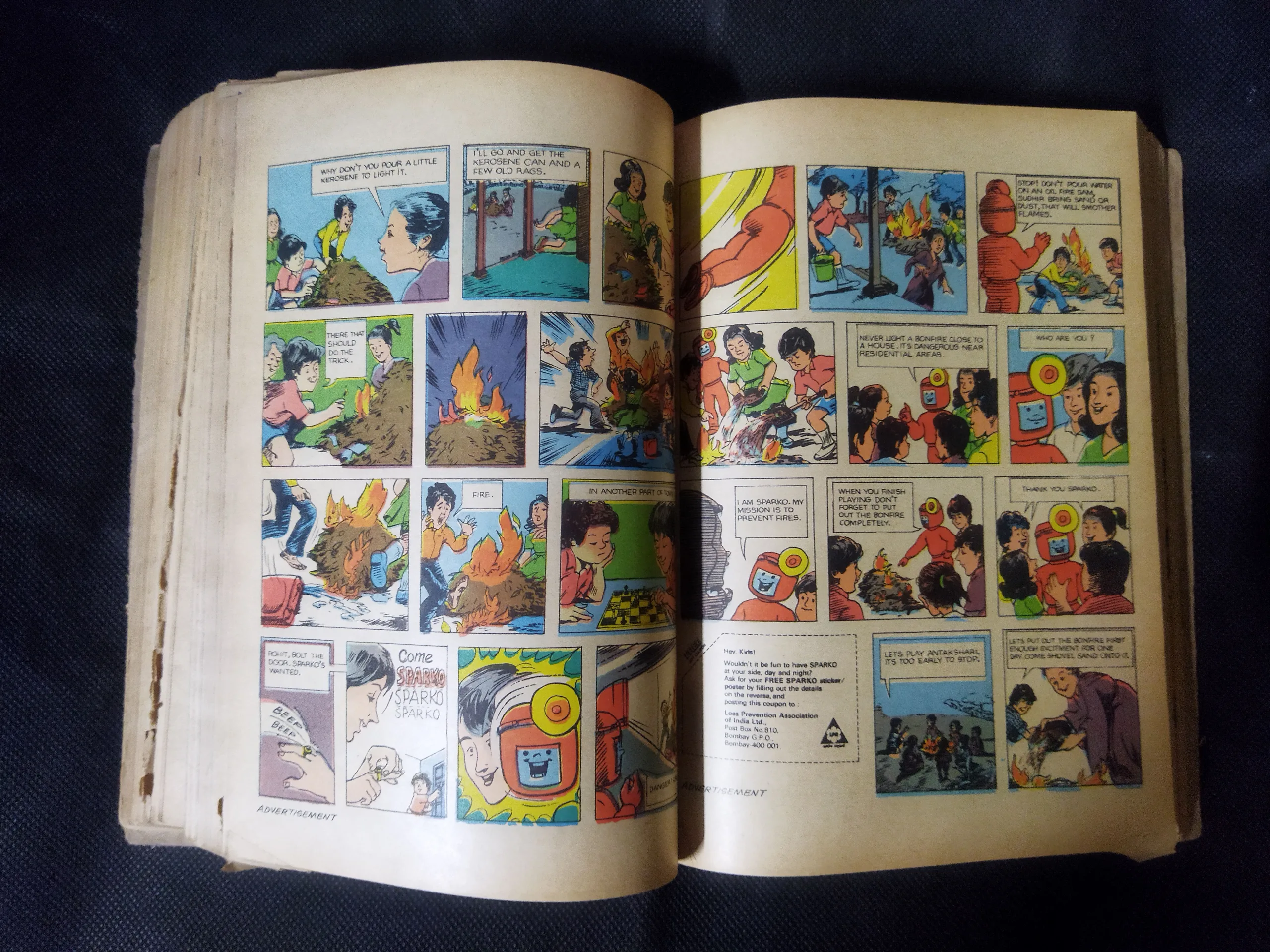 (INDRAJAL COMICS) (SINGLE BINDING 23 IN 1), 1.>THE CONSPIRATOR'S WEB (PART-1), 2.>THE CONSPIRATOR'S WEB (PART-2), 3.>TRAUMA OF FEAR, 4.>VETAAL KA BETA (PART-1), 5.>VETAAL KA BETA (PART-2), 6.>THE DUEL AT SHIKARGARH, 7.>CHUDAILON KEE DUNIYA, 8.>BHATAKATEE AATMAEN, 9.>THE MYSTERIOUS CUTLASS, 10.>MAUT SE MUKAABALA, 11.>THE IRON MAIDENS, 12.>JAHAREELA SANGEET, 13.>LAHARON KEE AAG (PART-1), 14.>LAHARON KEE AAG (PART-2), 15.>THE DOOMED CAPTIVES, 16.>THE VAIN PRINCE, 17.>FAULADI BAHADUR, 18.>THE INVISIBLE THIEF, 19.>MANDRAKE'S KA KHOONKHAAR BHAEE (PART-2), 20.>MANDRAK'S KA KHOONKHAAR BHAEE (PART-1), 21.>HEERON JADEE TROPHEE KEE CHOREE, 22.>THE DRAGOUR FROM VEGA-3, 23.>PAGAL VAIGYAANIK,