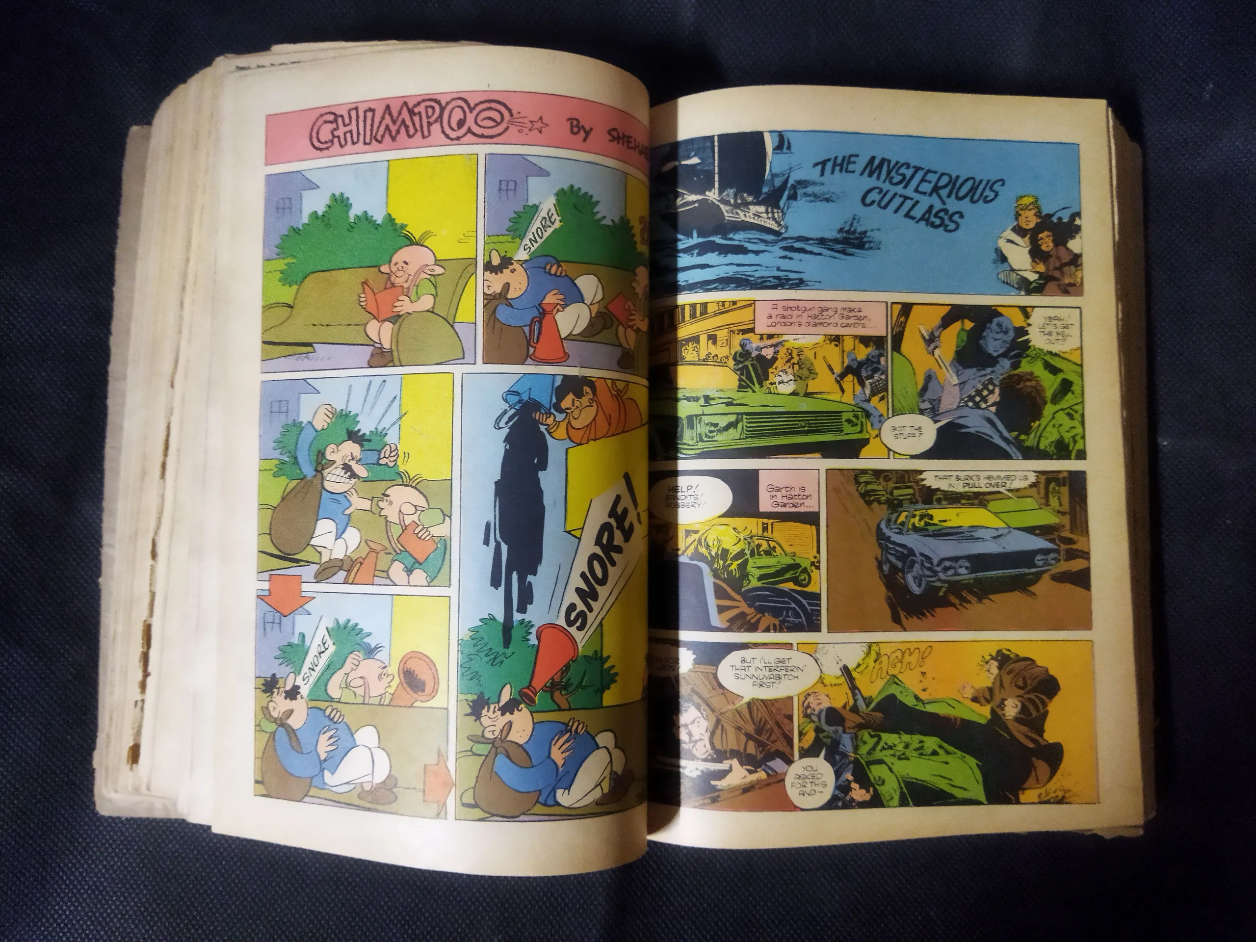(INDRAJAL COMICS) (SINGLE BINDING 23 IN 1), 1.>THE CONSPIRATOR'S WEB (PART-1), 2.>THE CONSPIRATOR'S WEB (PART-2), 3.>TRAUMA OF FEAR, 4.>VETAAL KA BETA (PART-1), 5.>VETAAL KA BETA (PART-2), 6.>THE DUEL AT SHIKARGARH, 7.>CHUDAILON KEE DUNIYA, 8.>BHATAKATEE AATMAEN, 9.>THE MYSTERIOUS CUTLASS, 10.>MAUT SE MUKAABALA, 11.>THE IRON MAIDENS, 12.>JAHAREELA SANGEET, 13.>LAHARON KEE AAG (PART-1), 14.>LAHARON KEE AAG (PART-2), 15.>THE DOOMED CAPTIVES, 16.>THE VAIN PRINCE, 17.>FAULADI BAHADUR, 18.>THE INVISIBLE THIEF, 19.>MANDRAKE'S KA KHOONKHAAR BHAEE (PART-2), 20.>MANDRAK'S KA KHOONKHAAR BHAEE (PART-1), 21.>HEERON JADEE TROPHEE KEE CHOREE, 22.>THE DRAGOUR FROM VEGA-3, 23.>PAGAL VAIGYAANIK,