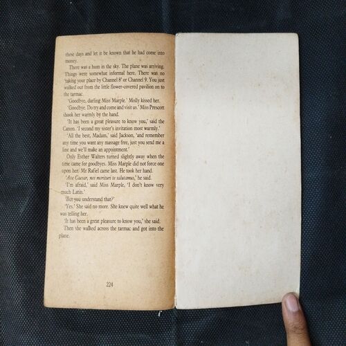 A Caribbean Mystery ( Agatha Christie ) .
