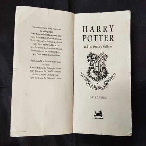 HARRY POTTER And The Deathly Hallows .