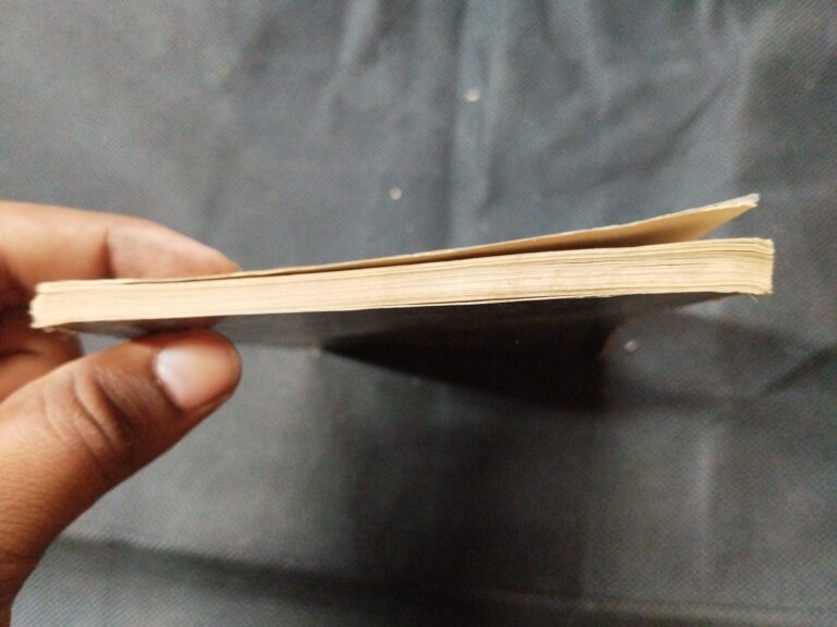 Partinidhi Kahaniya ( Gyanranjan ) .